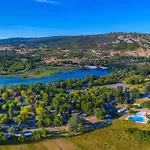 Camping Les Pres Du Verdon *