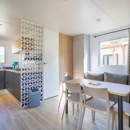 Kemping Bel Air Village Les Pres Du Verdon *